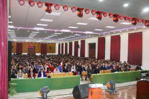 芭比堂动物医院连锁机构总经理董轶为兽医系师生做专题讲座