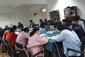 兽医系全体专职教师及实验员进行政治理论学习